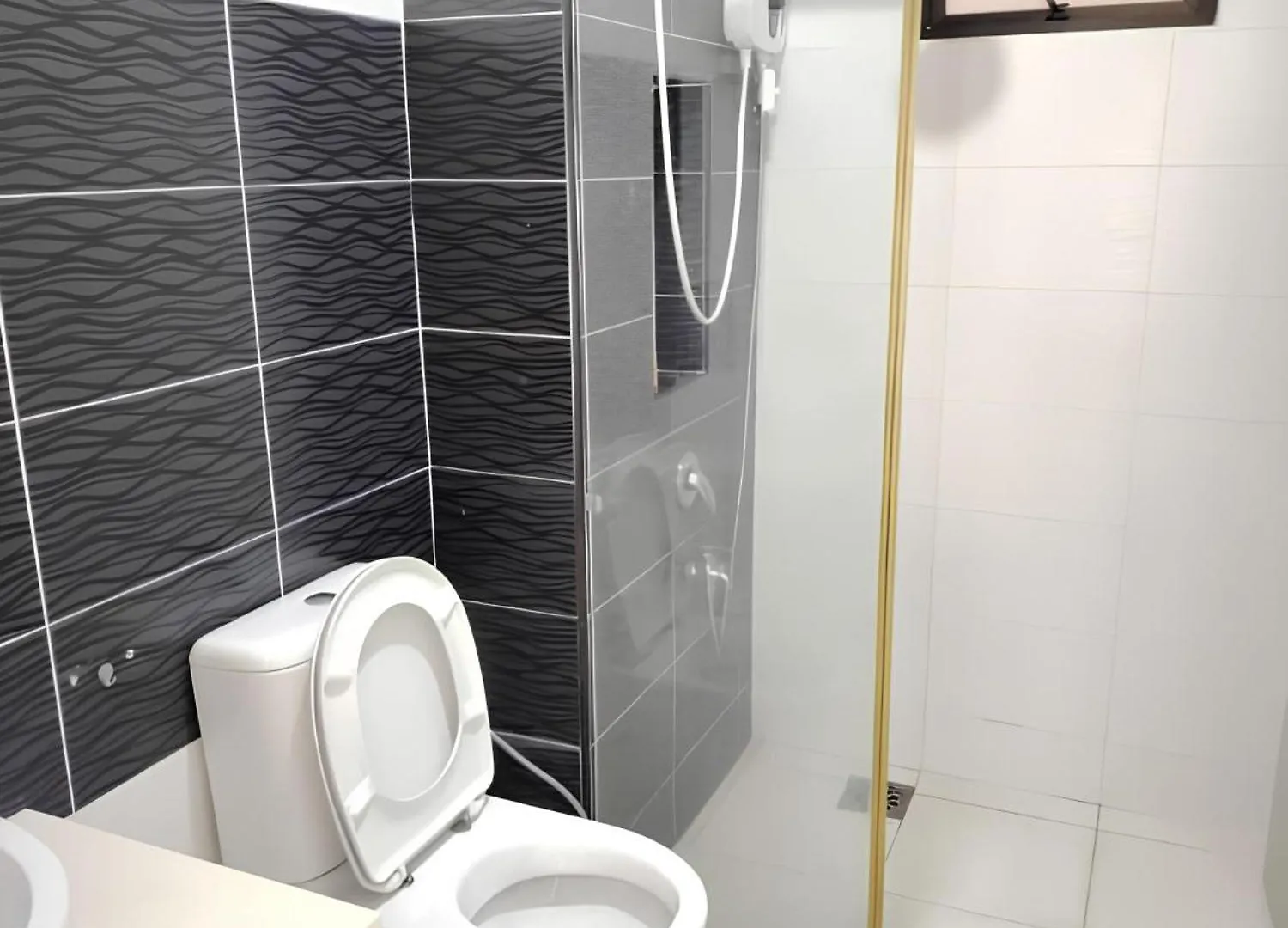 Paradigm Mall Platino Apartment 2Br 2Free By Natol Johor Bahru